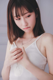 把腿扒开让我添30分钟视频