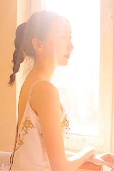 小岛みなみ