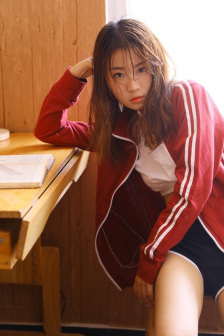 年轻的女教师6